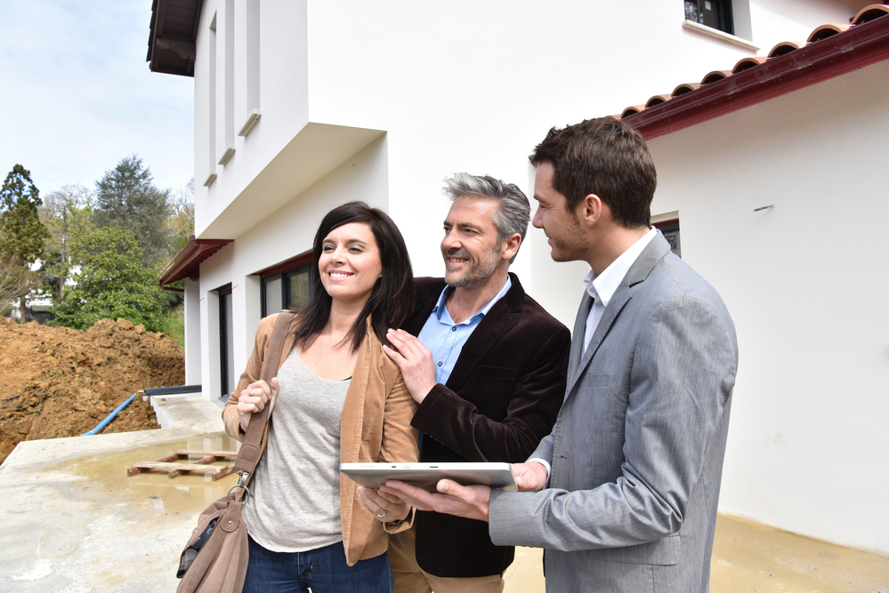 Courtier, pret immobilier, rachat de credit, renegociation de taux