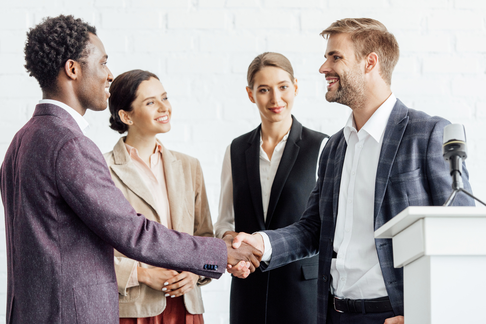 Courtier, pret immobilier, rachat de credit, renegociation de taux